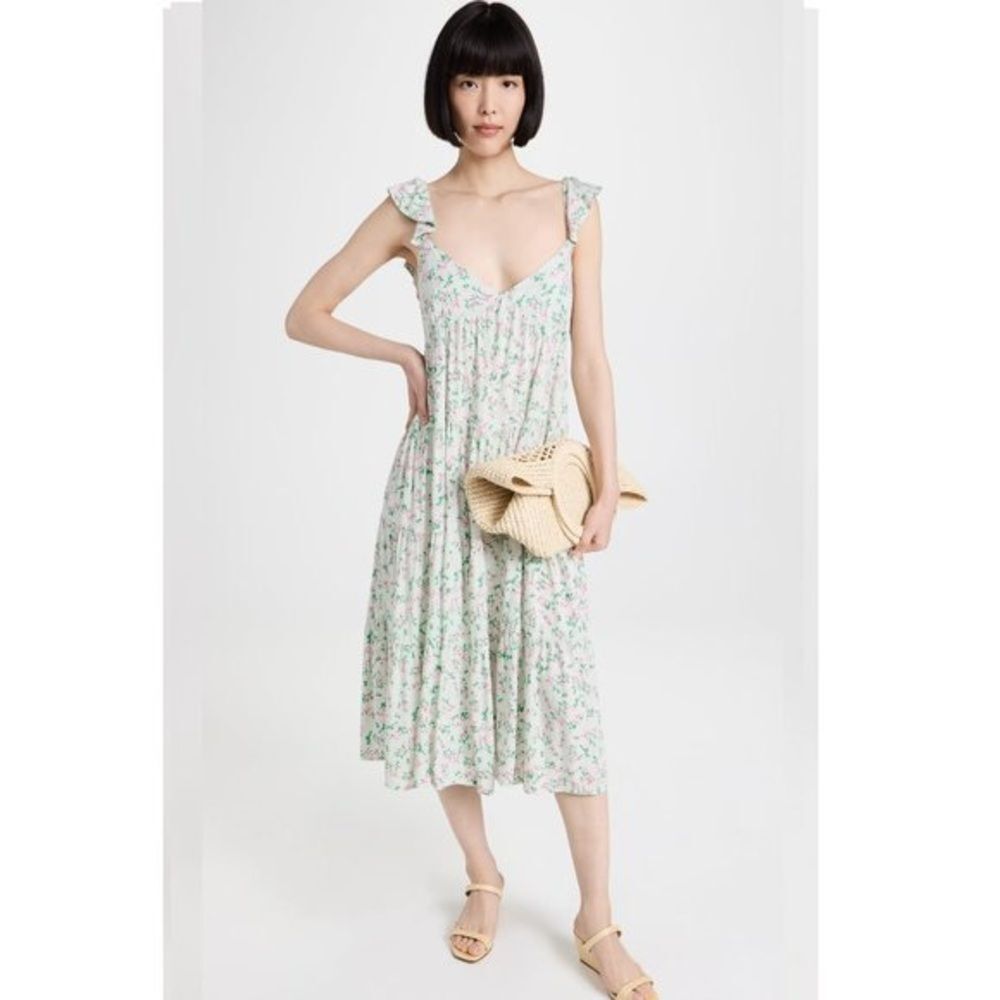 NWT Sokie Collective DRESS IN GREEN/PINK FLORAL. Size Medium,could fit a Large